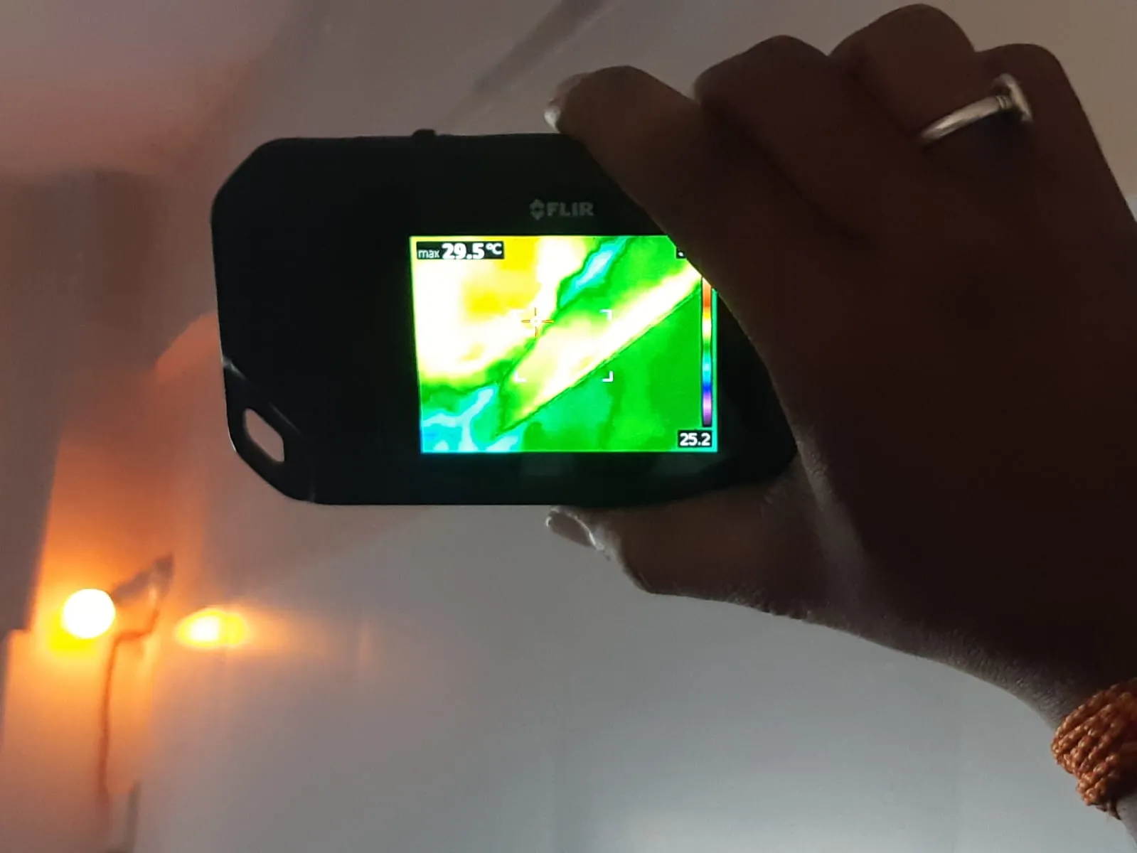Thermal leak detection scan — waterproofing project in Thane & Mumbai by Mahadev Waterproofing