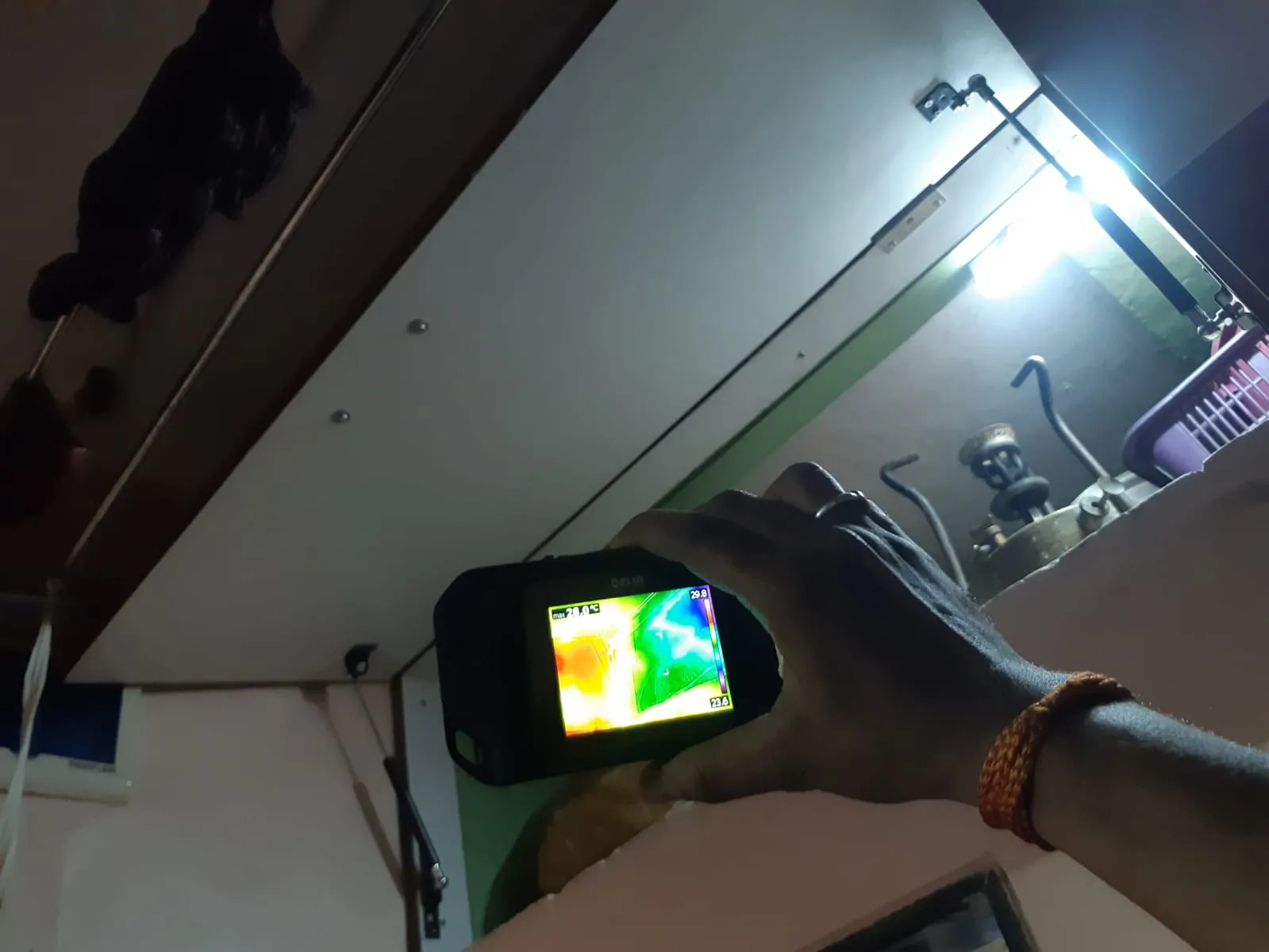 Thermal leak detection scan — waterproofing project in Thane & Mumbai by Mahadev Waterproofing